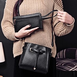 4pcs Elegant Tassel Women Shoulder Crossbody Composite Bag Card Holder Wristlet (BLACK)