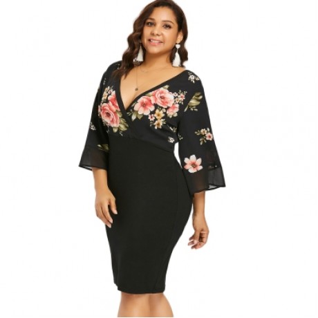 Plus Size Bell Sleeve Floral Plunging Neck Dress (BLACK)