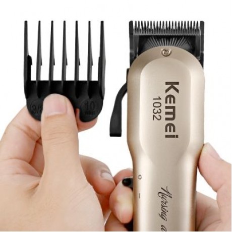 Kemei KM - 1032 Adjustable Cordless Powerful Motor Hair Clipper with 4 Guide Comb (GOLD)