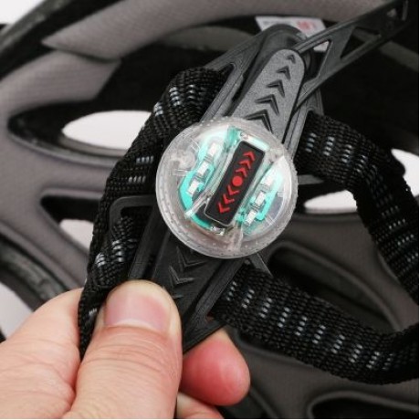 Deemount Cycling Helmet All-round Protection EPS Back Taillight Riding Device (BLACK)