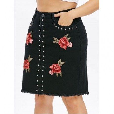 Plus Size Embroidery Denim Skirt (BLACK)