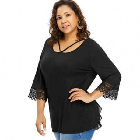 Plus Size Split Back Lace Trim T-shirt (BLACK)