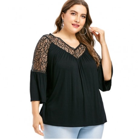 Plus Size Lace Panel Flare Sleeve T-shirt (BLACK)