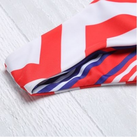 Halter Neck Backless Padded Chevron Stripe Low Waist Women Bikini Set (RED)