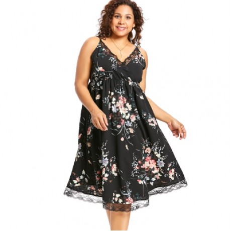 Plus Size Sleeveless Tiny Floral Surplice Dress (BLACK)