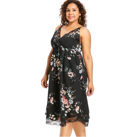 Plus Size Sleeveless Tiny Floral Surplice Dress (BLACK)