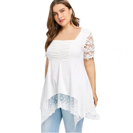 Plus Size Square Neck Lace Trim Handkerchief Hem T-shirt (WHITE)
