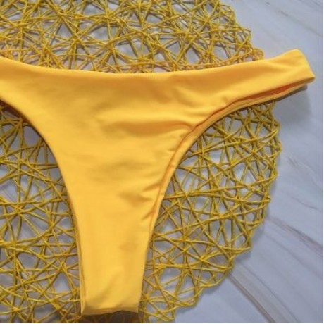 Halter Neck Backless Tied Strap Ruffle Solid Color Low Waist Women Bikini Set (YELLOW)