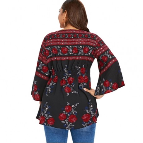 Plus Size Floral Flare Sleeve Blouse (BLACK)