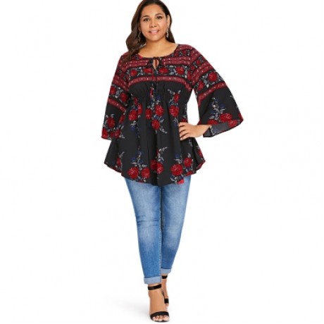 Plus Size Floral Flare Sleeve Blouse (BLACK)