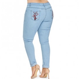 Plus Size Distressed Floral Embroidery Jeans (LIGHT BLUE)