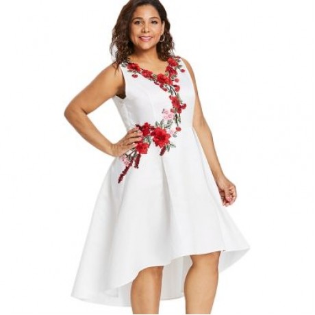 Plus Size Embroidery V Neck Dress (WHITE)