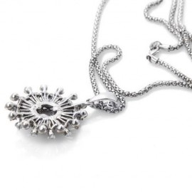 CHIC WOMEN'S SUNFLOWER SHAPE RHINESTONE DECORATED SWEATER CHAIN NECKLACE (COLOR ASSORTED)
