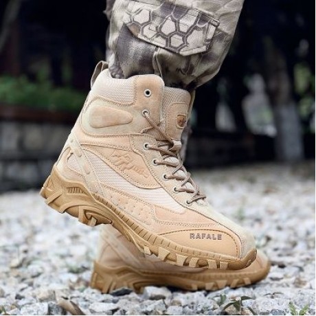 Men Stylish Wear-resistant Antiskid Boots (TAN)