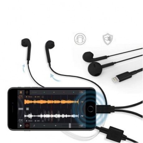 2-in-1 Adapter Double Headphone Audio Charge for iPhone X/8/8 Plus/7/7 Plus (BLACK)