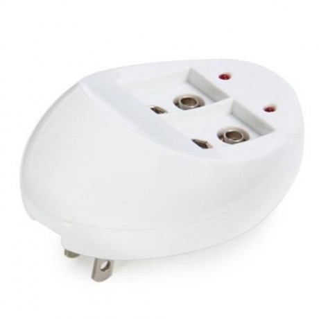 C818 2 SLOTS LED WALL 6F22 ( 9V ) BATTERY CHARGER - US PLUG (WHITE)