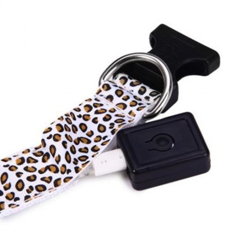 LEOPARD PRINT LED COLLAR LUMINOUS PUPPY NECKLACE PET DECORATIVE PROPS (WHITE)