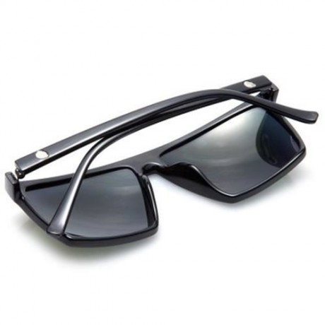 STYLISH QUADRATE FRAME SKULL EMBELLISHED SUNGLASSES (YELLOW)