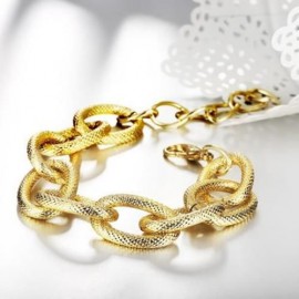 B009 NICKLE FREE ANTIALLERGIC FASHION JEWELRY 18K GOLD PLATED BRACELETS (GOLDEN)