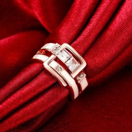 R774-B NICKLE FREE ANTIALLERGIC NEW FASHION JEWELRY 18K GOLD PLATED RING (ROSE GOLD)