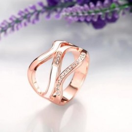 R760-B NICKLE FREE ANTIALLERGIC NEW FASHION JEWELRY 18K GOLD PLATED RING (ROSE GOLD)