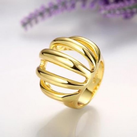 R745-A NICKLE FREE ANTIALLERGIC NEW FASHION JEWELRY 18K GOLD PLATED RING (GOLDEN)
