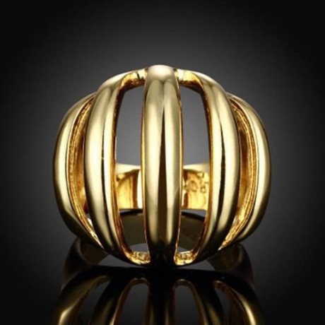 R745-A NICKLE FREE ANTIALLERGIC NEW FASHION JEWELRY 18K GOLD PLATED RING (GOLDEN)