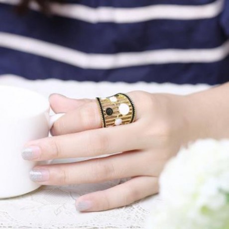 R756-A NICKLE FREE ANTIALLERGIC NEW FASHION JEWELRY 18K GOLD PLATED RING (GOLDEN)
