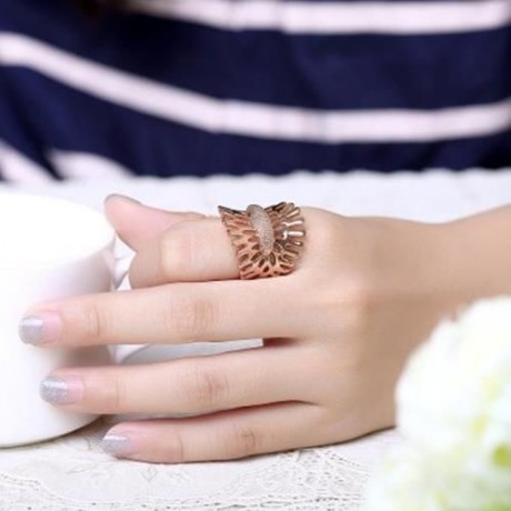 R789-B NICKLE FREE ANTIALLERGIC NEW FASHION JEWELRY 18K GOLD PLATED RING (ROSE GOLD)