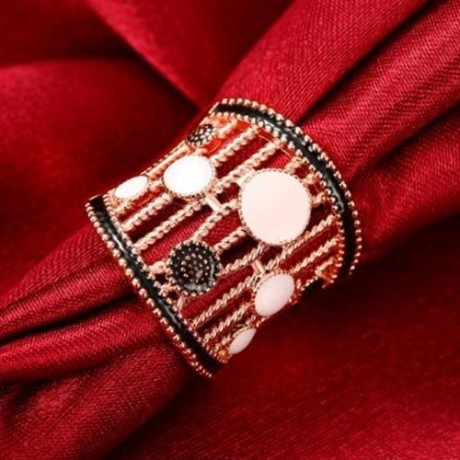 R756-B NICKLE FREE ANTIALLERGIC NEW FASHION JEWELRY ROSE GOLD PLATED RING (ROSE GOLD)