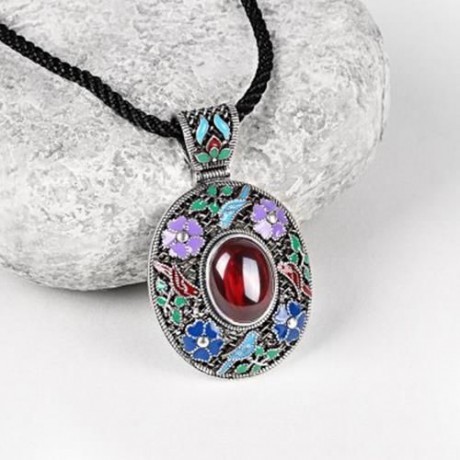 N017-B ANTIQUE GEOMETRIC PATTERN NATIONAL STYLE WOMEN NECKLACE (RED)