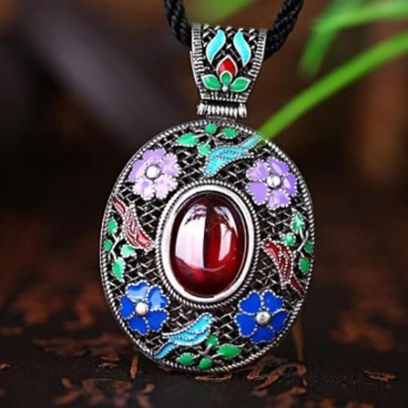 N017-B ANTIQUE GEOMETRIC PATTERN NATIONAL STYLE WOMEN NECKLACE (RED)