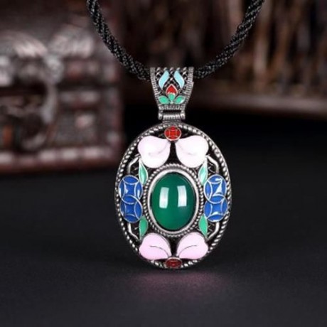 N001-C WOMEN VINTAGE NATIONAL STYLE NECKLACE (GREEN)