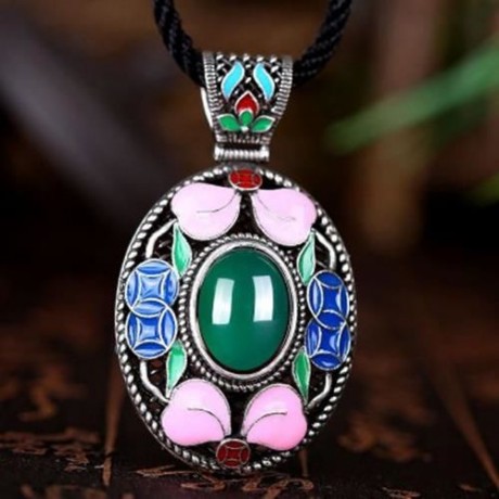 N001-C WOMEN VINTAGE NATIONAL STYLE NECKLACE (GREEN)