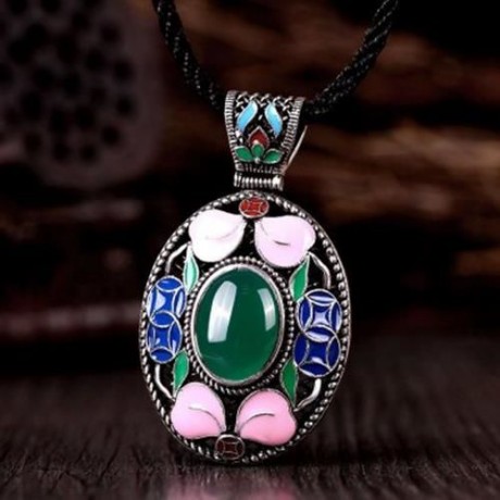 N001-C WOMEN VINTAGE NATIONAL STYLE NECKLACE (GREEN)