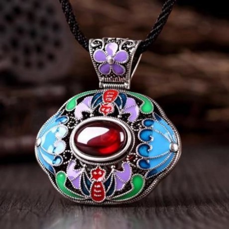 N006-B LADIES OLD CLASSICAL NATIONAL STYLE NECKLACE (RED)