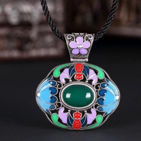 N006-C LADIES OLD CLASSICAL NATIONAL STYLE NECKLACE (GREEN)