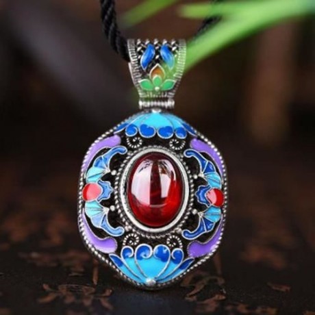 N008-B WOMEN NATIONAL STYLE NECKLACE (RED)