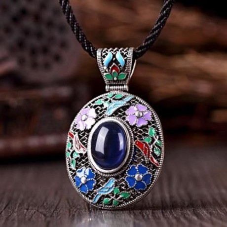 N017-A ANTIQUE GEOMETRIC PATTERN NATIONAL STYLE WOMEN NECKLACE (SAPPHIRE BLUE)