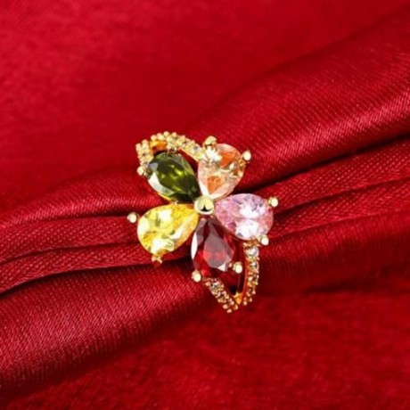 R388 - A FASHION JEWELRY ZIRCON RING (GOLDEN)