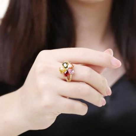 R388 - A FASHION JEWELRY ZIRCON RING (GOLDEN)