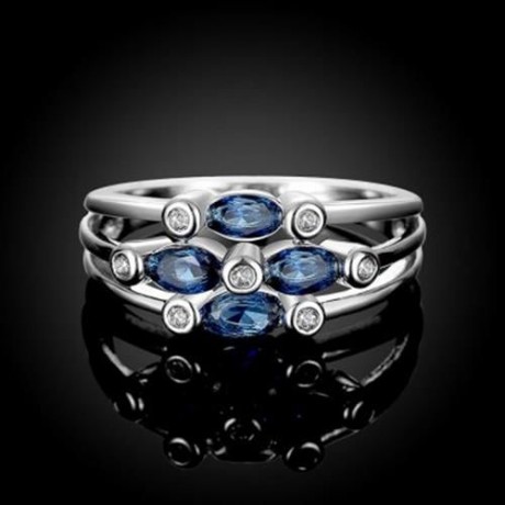R414 - A FASHION JEWELRY ZIRCON RING (SILVER)
