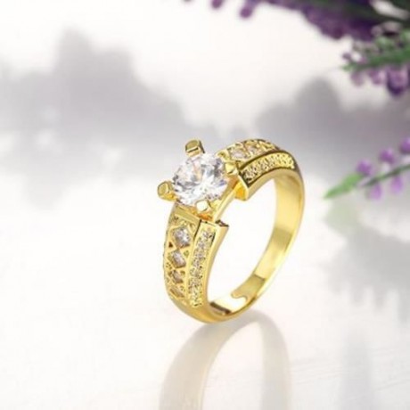 R404 - A FASHION JEWELRY ZIRCON RING (GOLDEN)