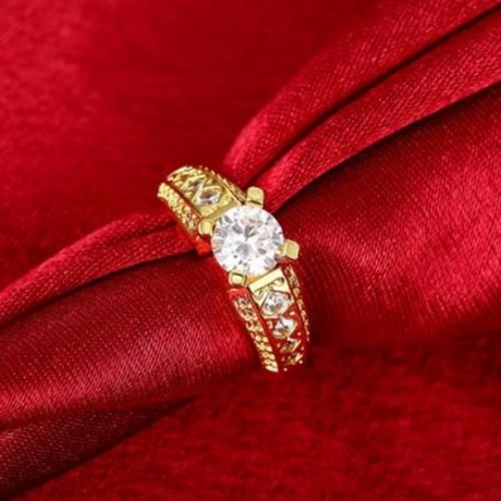 R404 - A FASHION JEWELRY ZIRCON RING (GOLDEN)