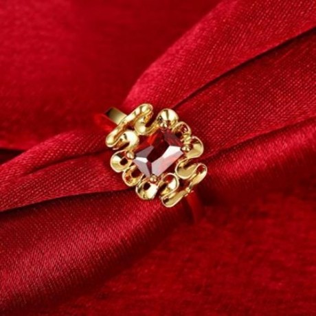R409 - A FASHION JEWELRY ZIRCON RING (GOLDEN)