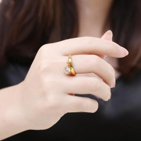 R407 - A FASHION JEWELRY ZIRCON RING (GOLDEN)