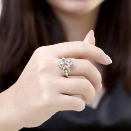 R402-B-8 NICKLE FREE ANTIALLERGIC NEW FASHION JEWELRY ZIRCON RING (SILVER)