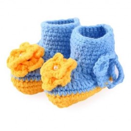 CUTE SOFT WARM HAND WOVEN BABIES SHOES (LIGHT BLUE)