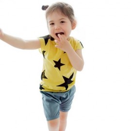 2PCS KIDS LEISURE ROUND COLLAR SLEEVELESS T-SHIRT SHORT HAREN PANTS CLOTHING SET (YELLOW)