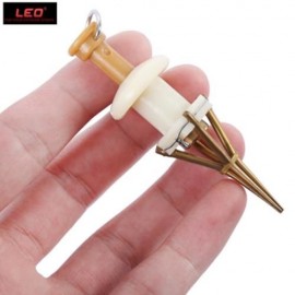 LEO PORTABLE FISHING LURE EARTHWORM BLOODWORM CLIP SEAWATER FRESHWATER FISH TACKLE (WHITE)